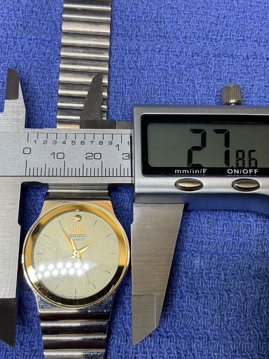 Ladies Seiko Quartz Watch in good condition main image 7